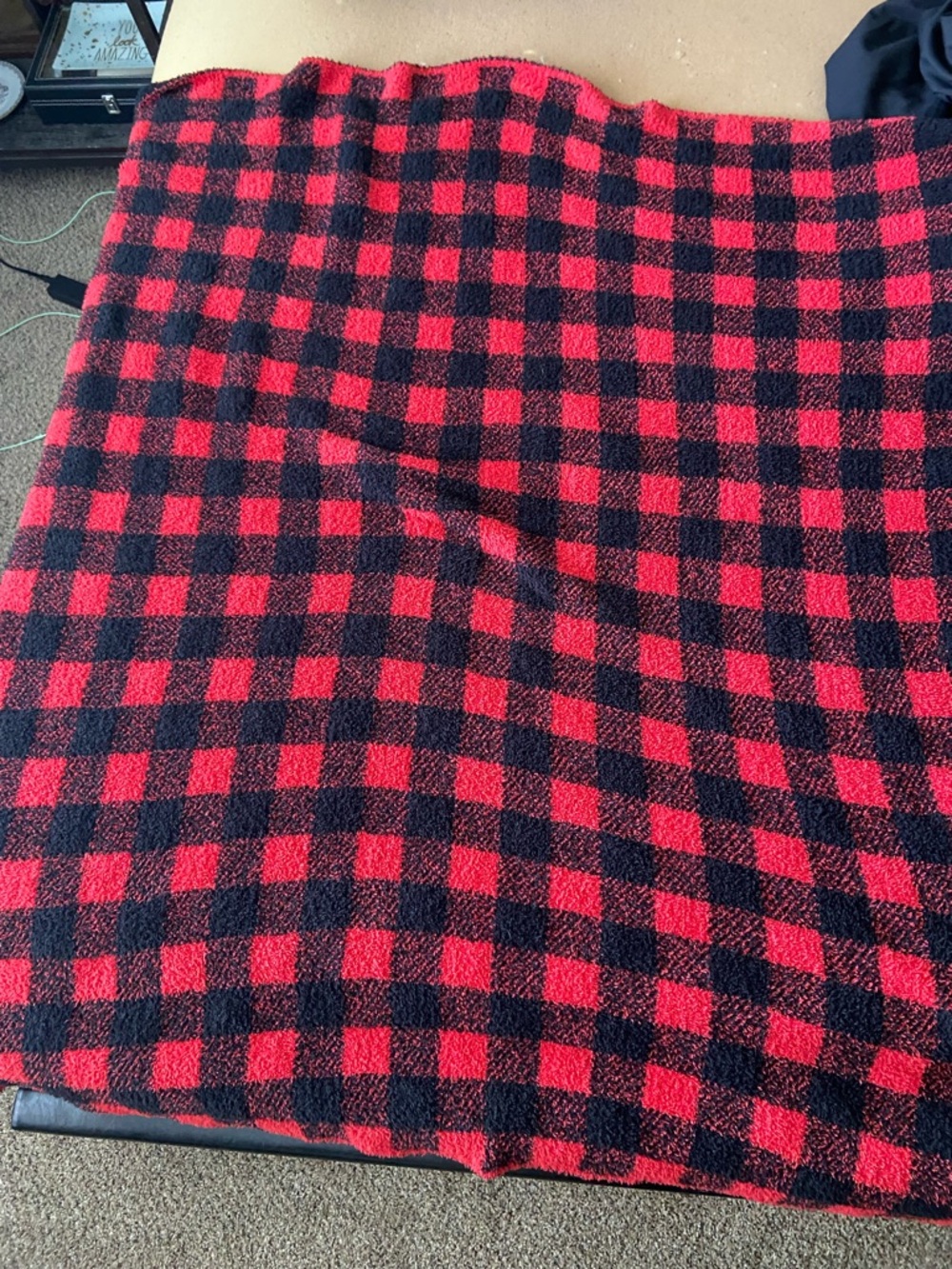 Cozy Red and Black Buffalo Check Throw Blanket